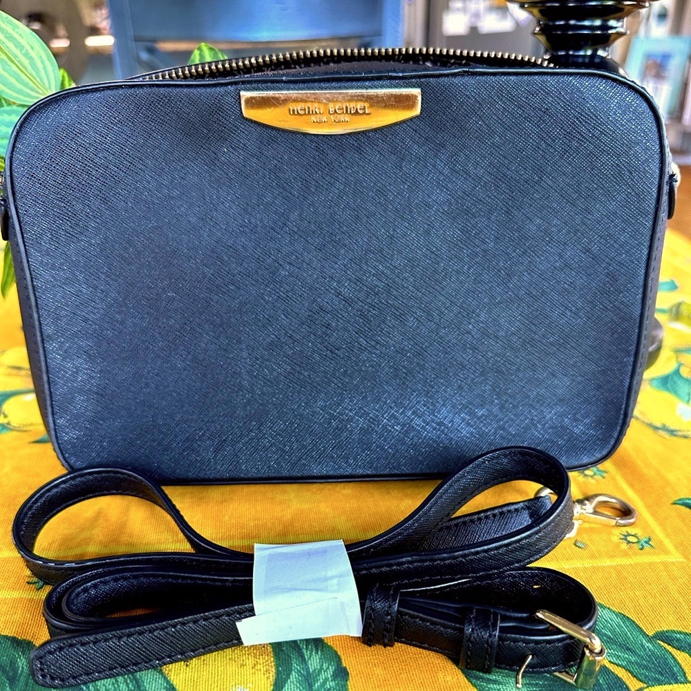 Henri Bendel Black Safianno Leather Crossbody Bag in EUC